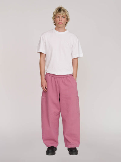 Collection-men-landing, collection-men-new-in-1, collection-mens, collection-mens-trousers, model:Max wears size L and is 6’1”