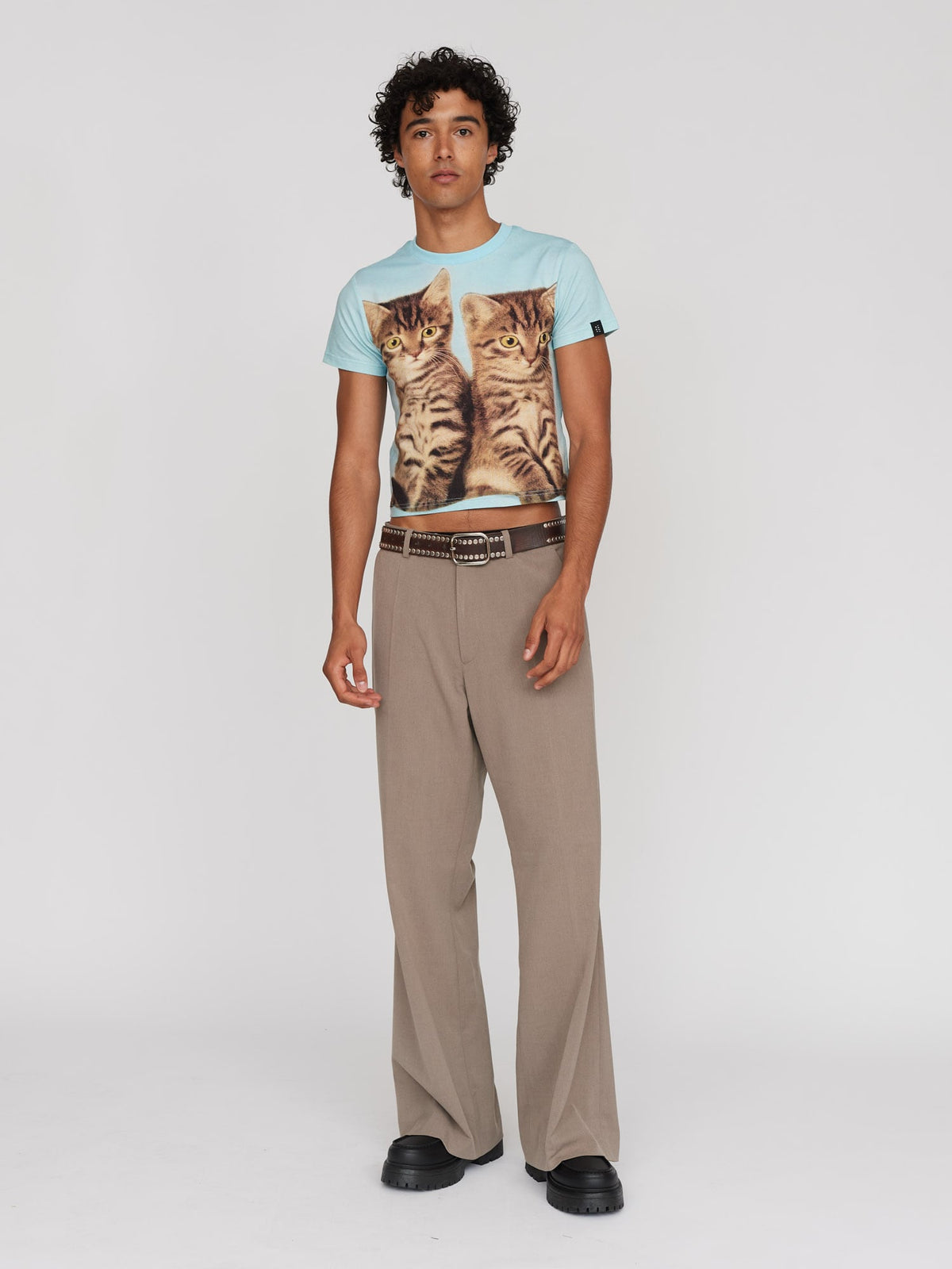 model:Fabian wears size S and is 6’0”