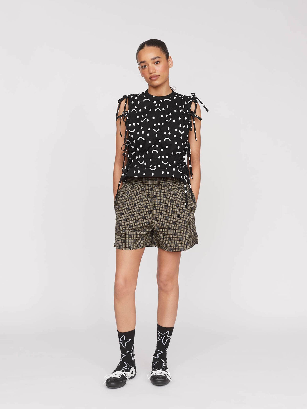 model:Irie B wears size S and is 5’9”, Collection-women-landing, collection-women-new-in-1, collection-womens-trousers, collection-womens-skirts
