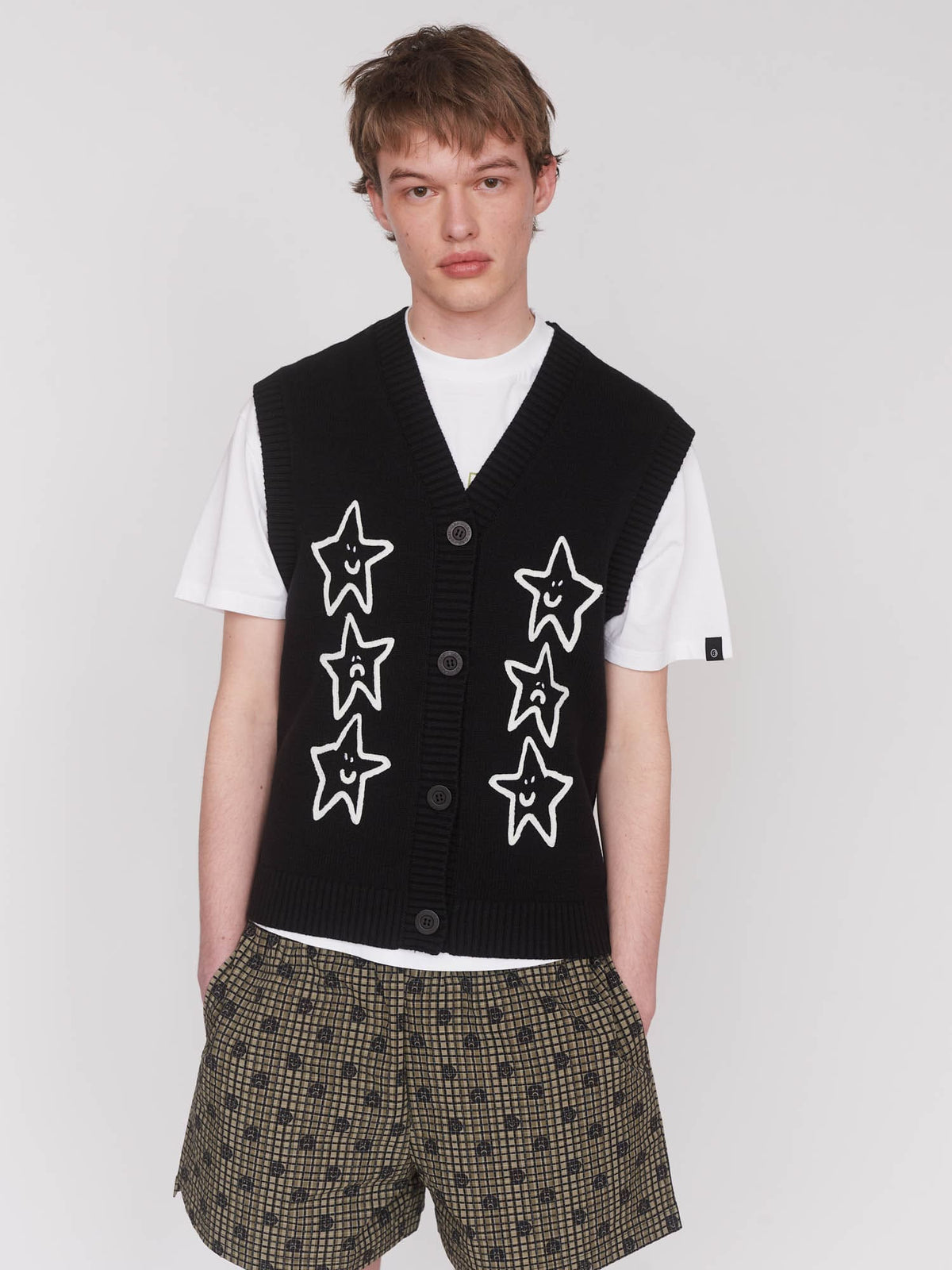 model:Harry wears size L and is 6’2”, collection-mens-sale