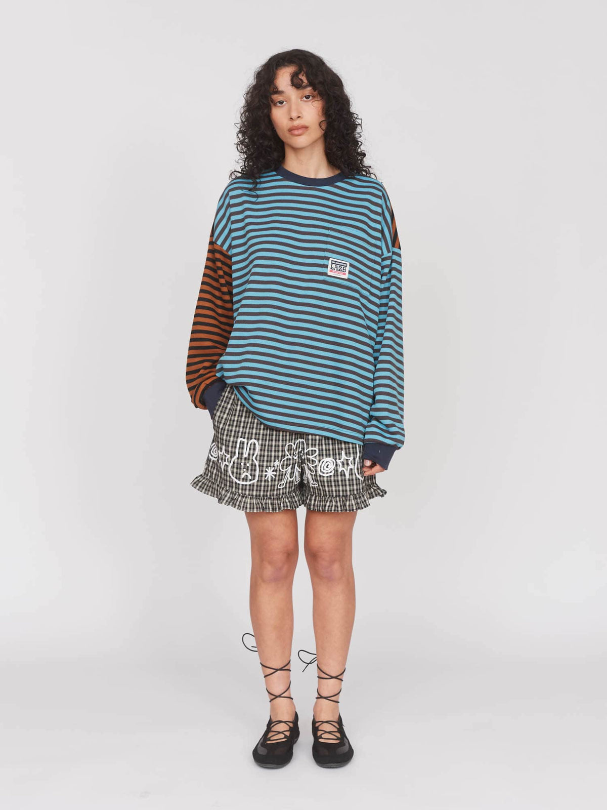 model:Seren wears size S and is 5’8”