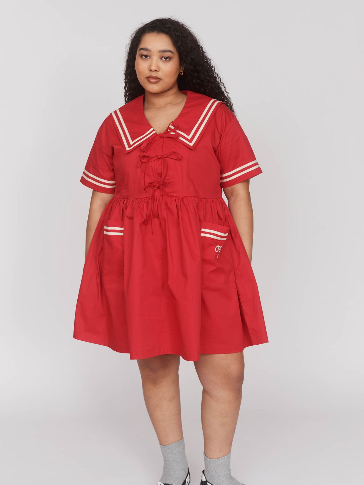 model:Zaynab wears size XXL and is 5’8”, collection-curve
