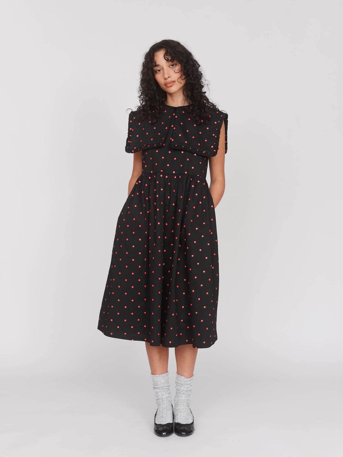 model:Seren wears size S and is 5’8”