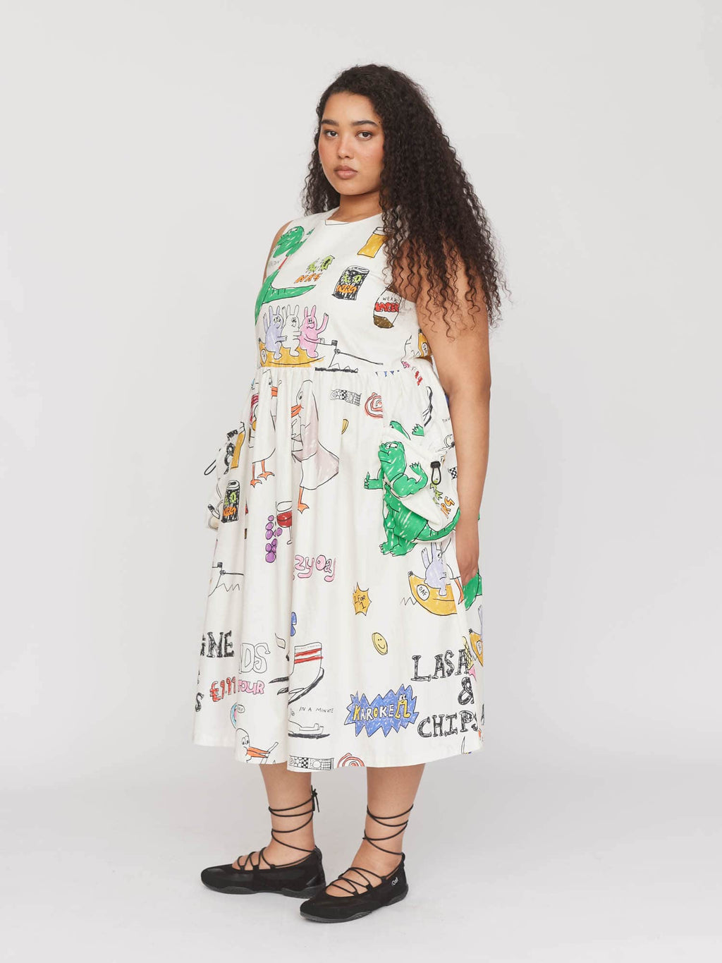 model:Zaynab wears size XXL and is 5’8”