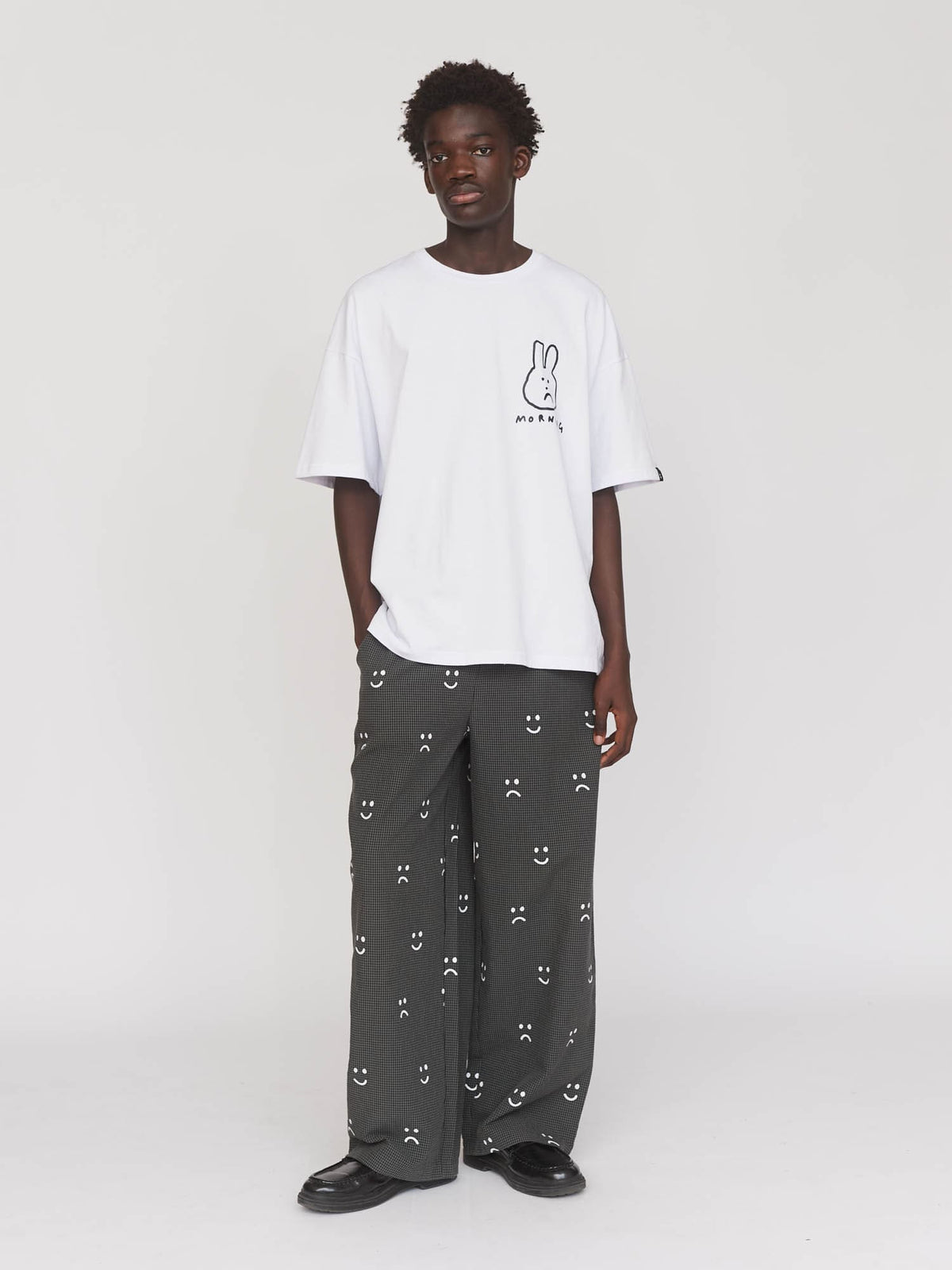 model:Elhadj wears size L and is 6’1”, 
