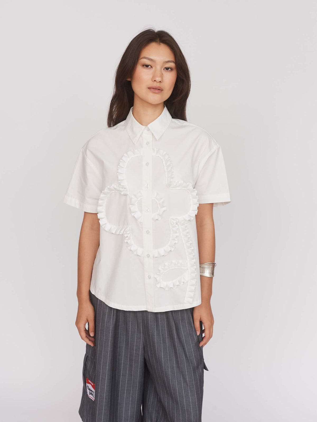 model:Aira wears size S and is 5’9”