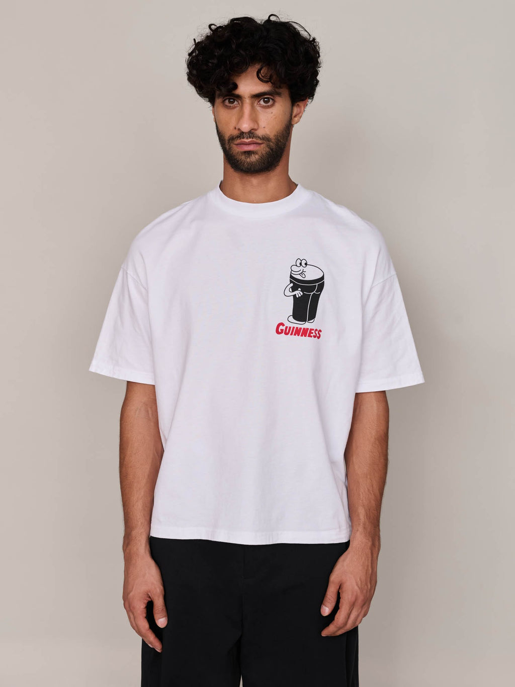 Collection-men-landing, collection-men-new-in-1, collection-men, collection-mens-t-shirts, model:Ali wears size M and is 6’1”