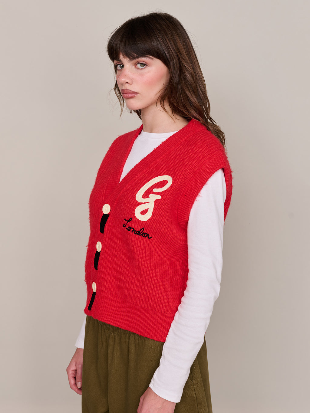 model:Molly wears size S and is 5’ 7”