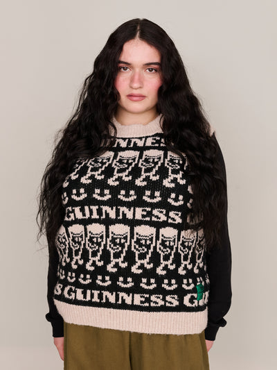 collection-curve, model:Yasmin wears size L and is 5’4”,