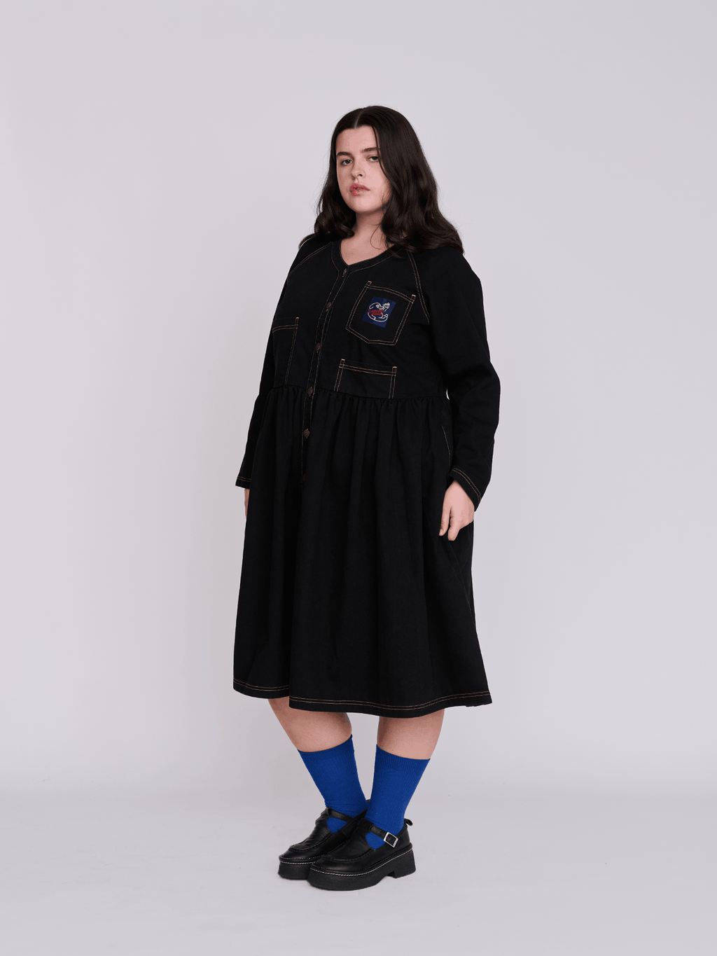 model:Bella wears size XXL and is 5’10”