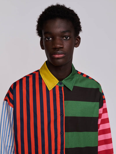 model:Elhadj wears size L and is 6’1”