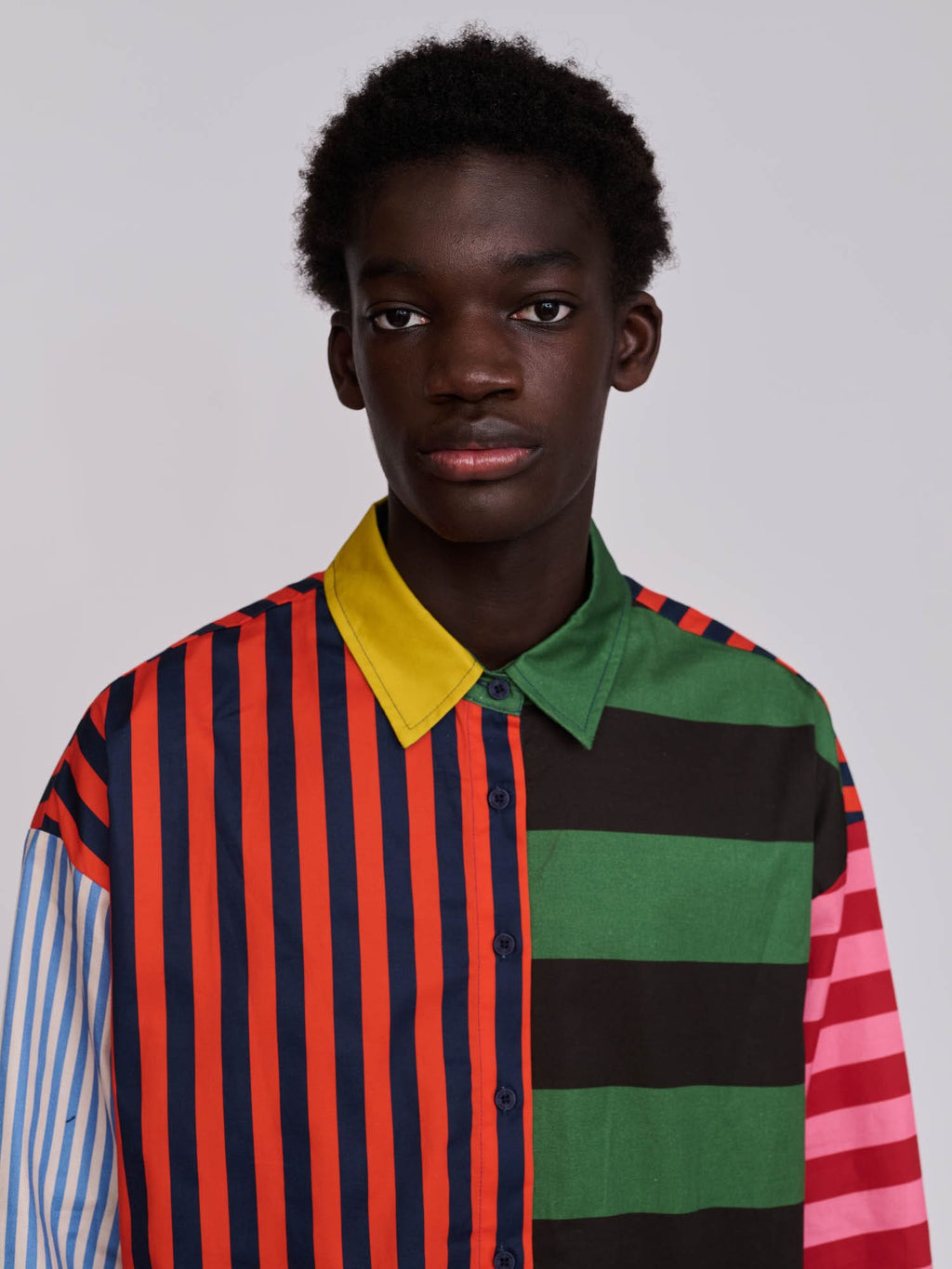 model:Elhadj wears size L and is 6’1”