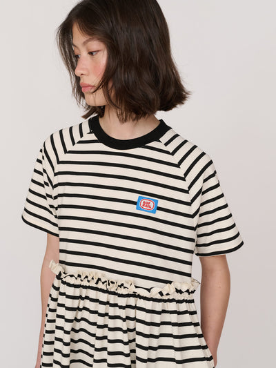 model:Jess wears size S and is 5’7”