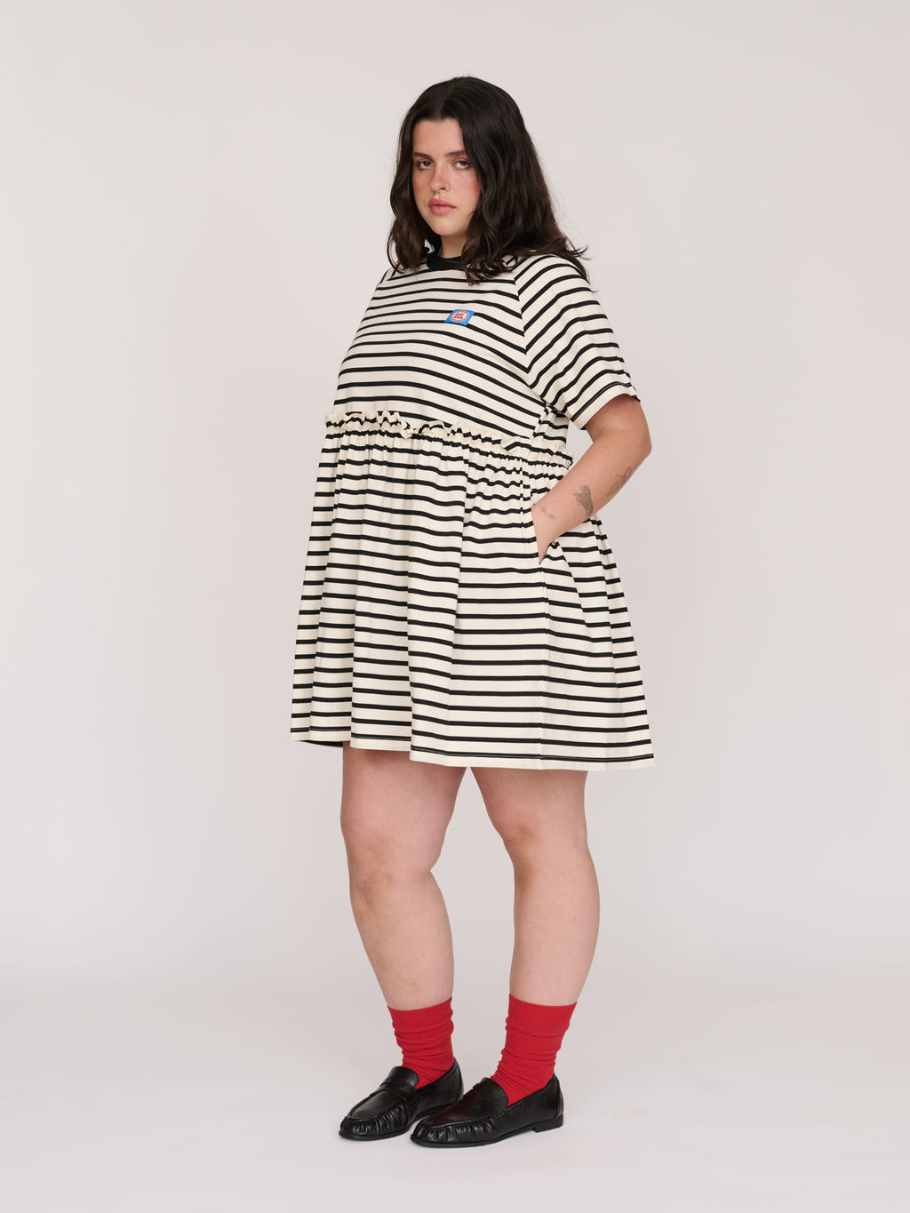 model:Bella wears size XXL and is 5’10”
