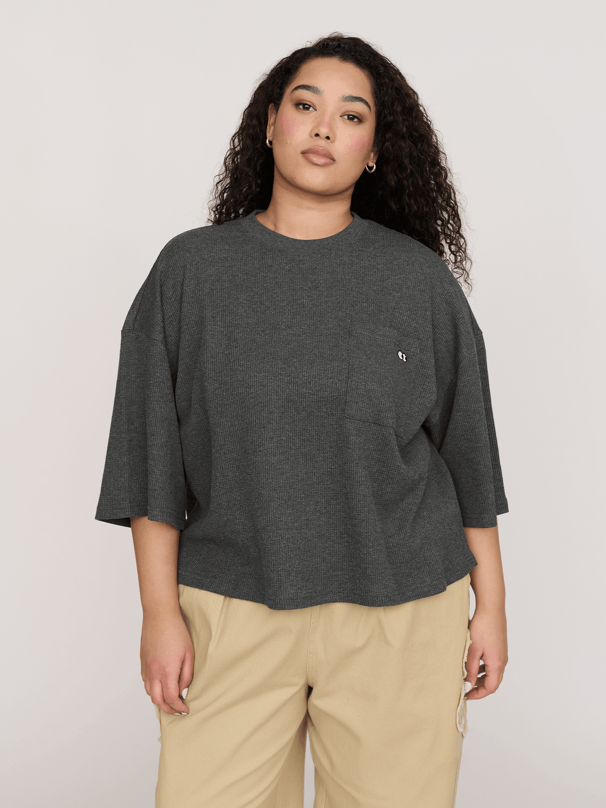 collection-curve, model:Zaynab wears size XXL and is 5’8”, collection-curve-tops