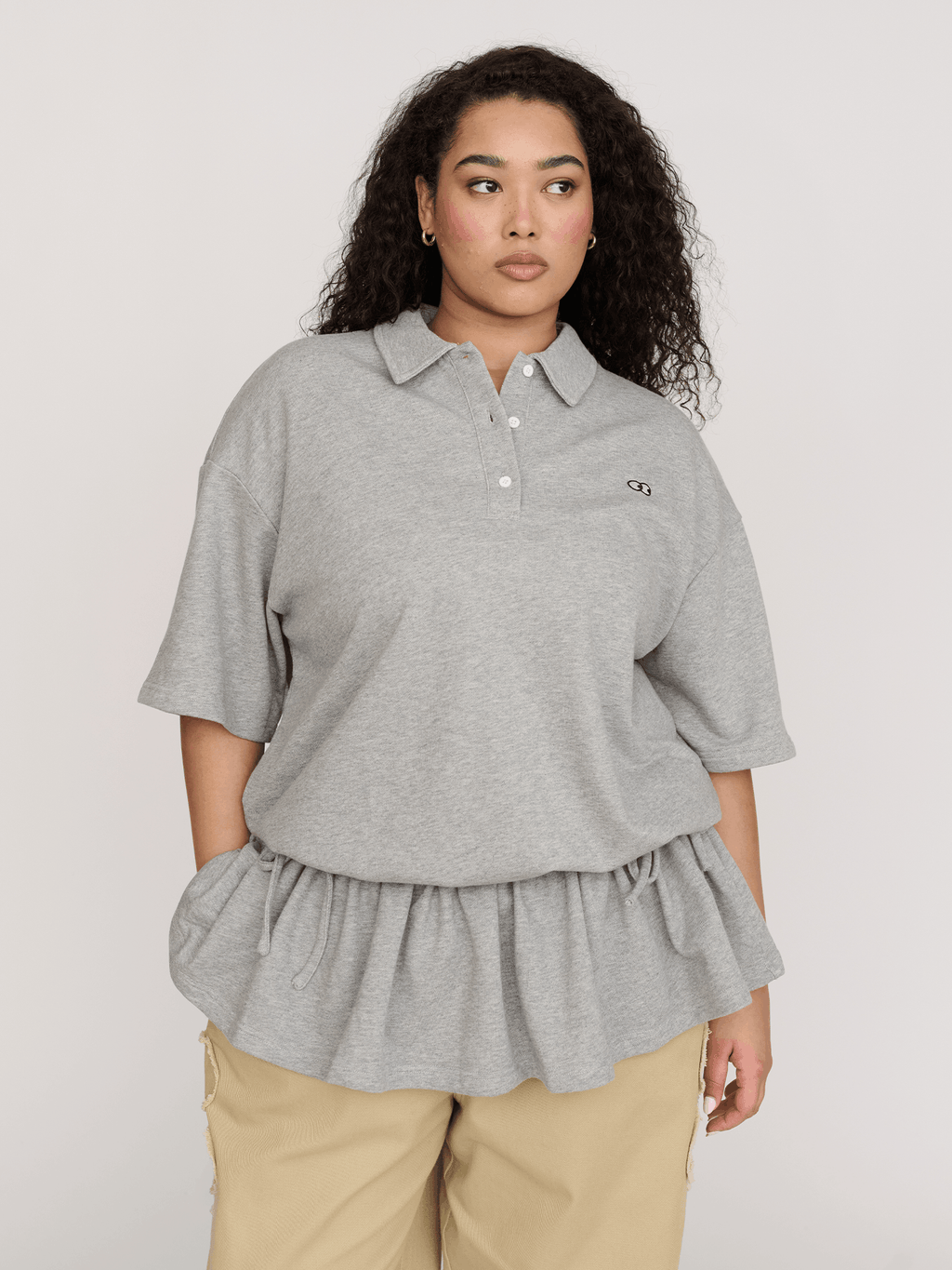 collection-curve, model:Zaynab wears size XXL and is 5’8”