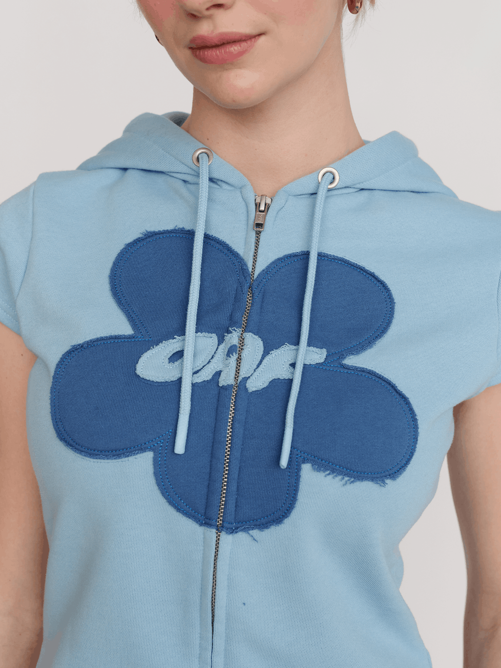 model:Emmie wears size S and is 5’6”