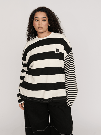 collection-curve, model:Zaynab wears size XXL and is 5’8”