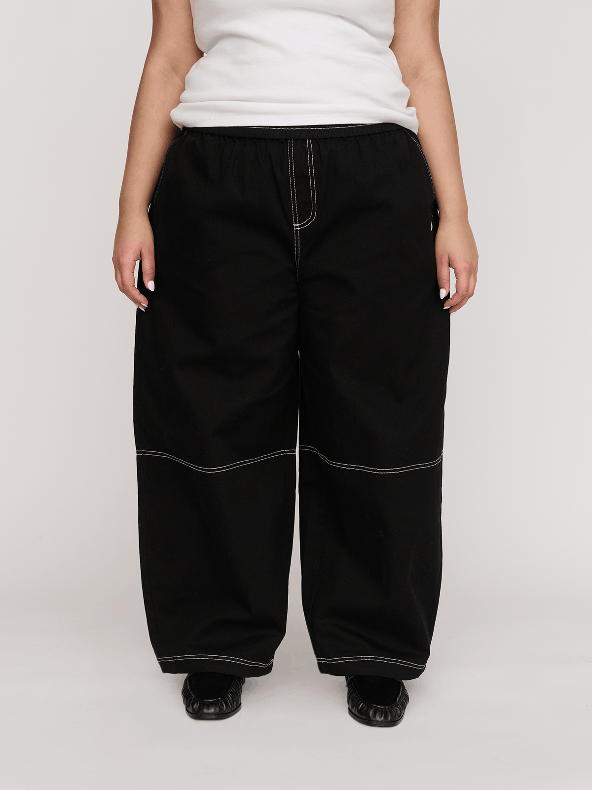 collection-curve, model:Zaynab wears size XXL and is 5’8”, collection-curve-bottoms