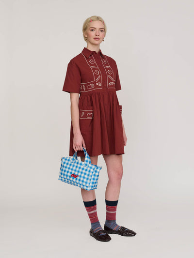 model: Emmie wears size 8 and is 5’6”