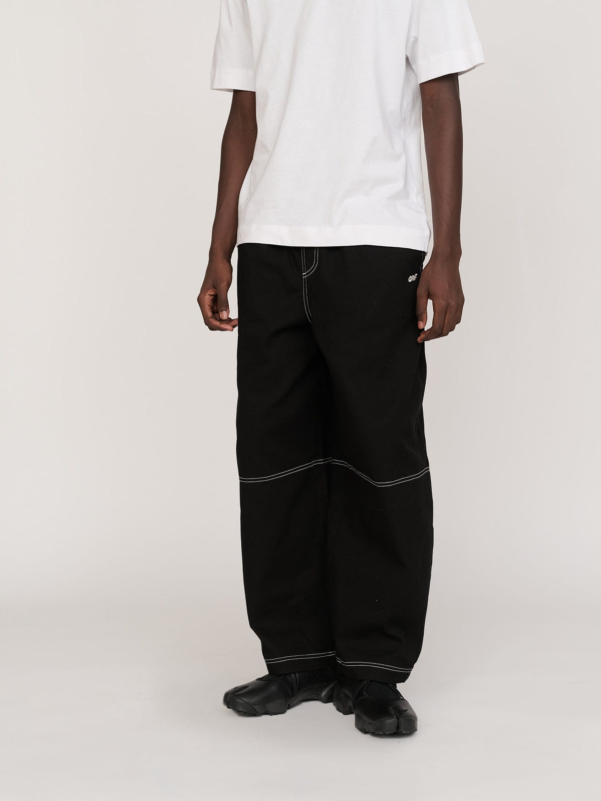 Collection-men-landing, collection-men-new-in-1, collection-mens-trousers, collection-bottoms, model:Elhadj wears size L and is 6’1”, collection-mens-bottoms, collection-mens-layering
