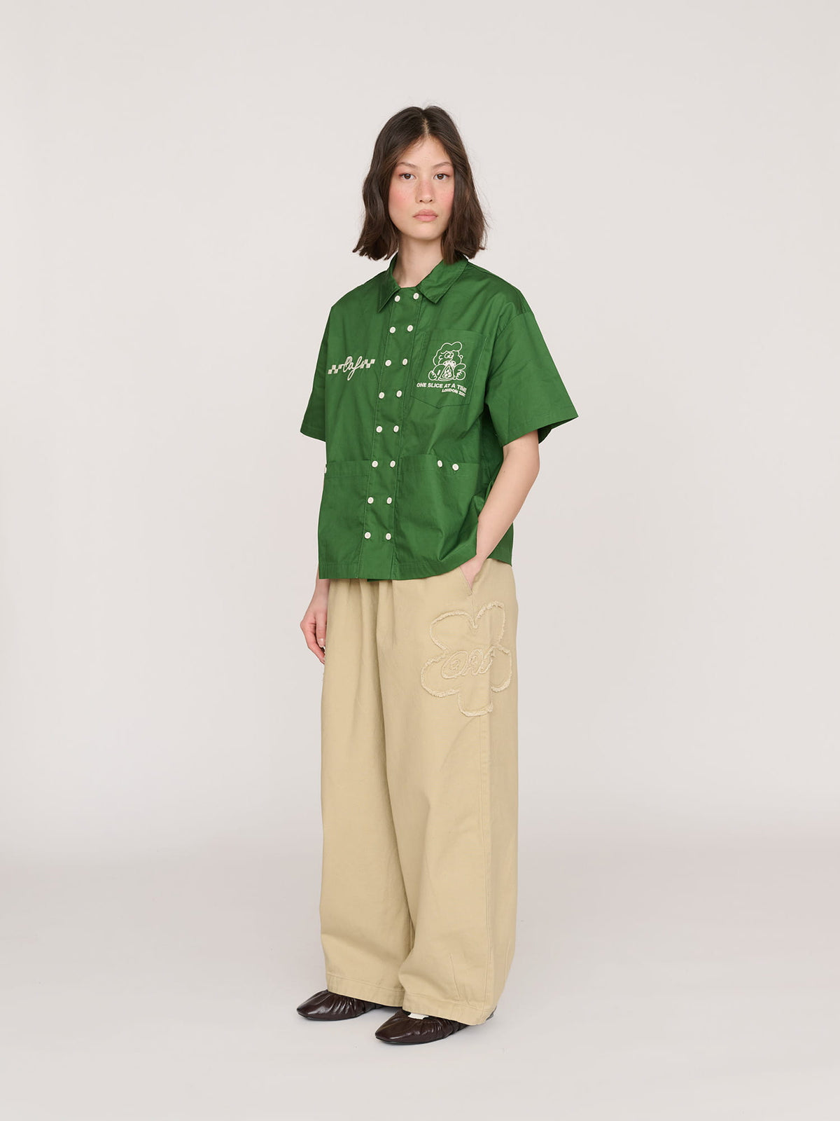model:Jess wears size S and is 5’7”