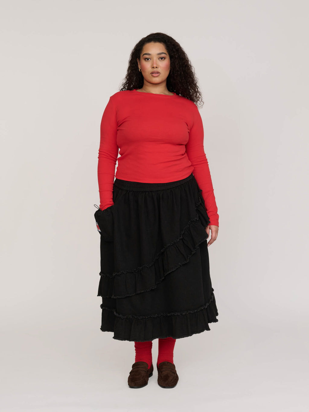 model:Zaynab wears size XXL and is 5’8”
