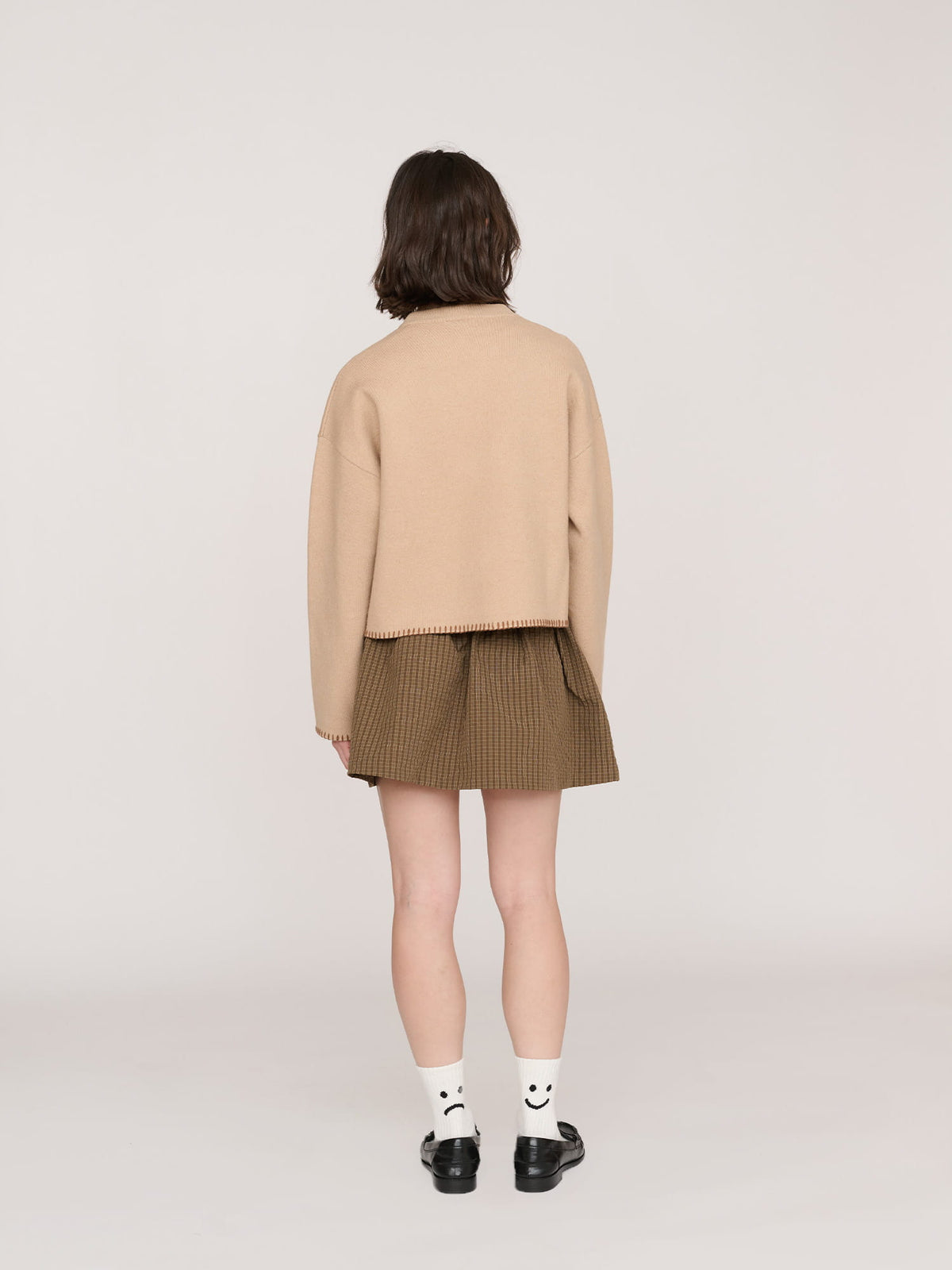 model:Jess wears size S and is 5’7”