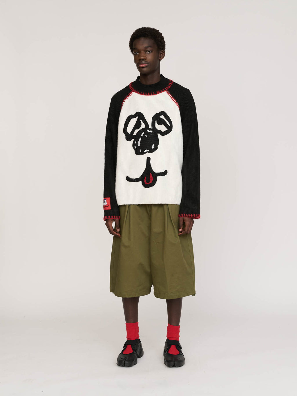  model:Elhadj wears size L and is 6’1”