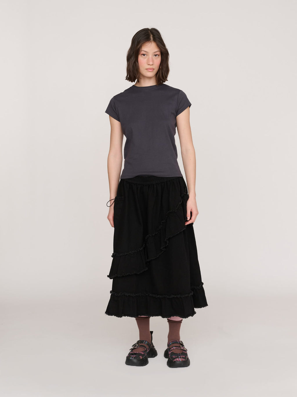 model:Jess wears size S and is 5’7”