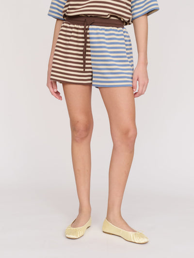 Collection-women-landing, collection-women-new-in-1, collection-all-skirts-shorts, collection-bottoms, collection-all-shorts, model:Azul wears size S and is 5’8”