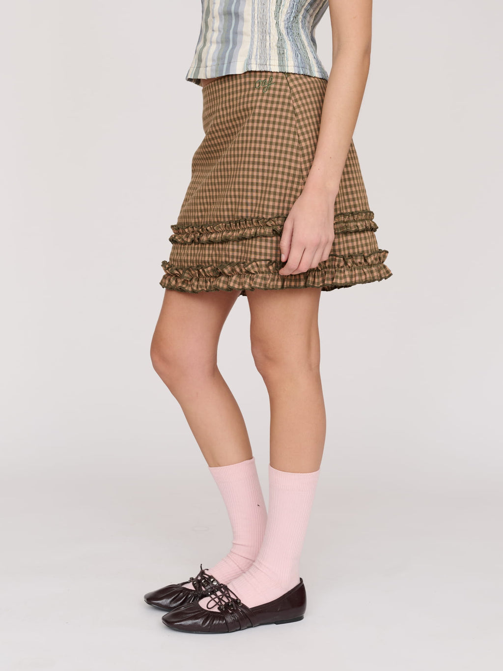 model:Azul wears size 8 and is 5’8”
