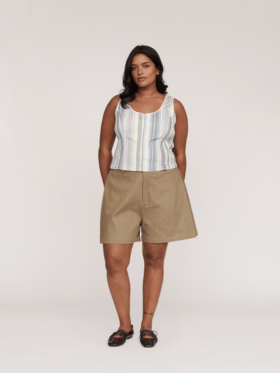 model:Sha wears size XXL and is 5’9”
