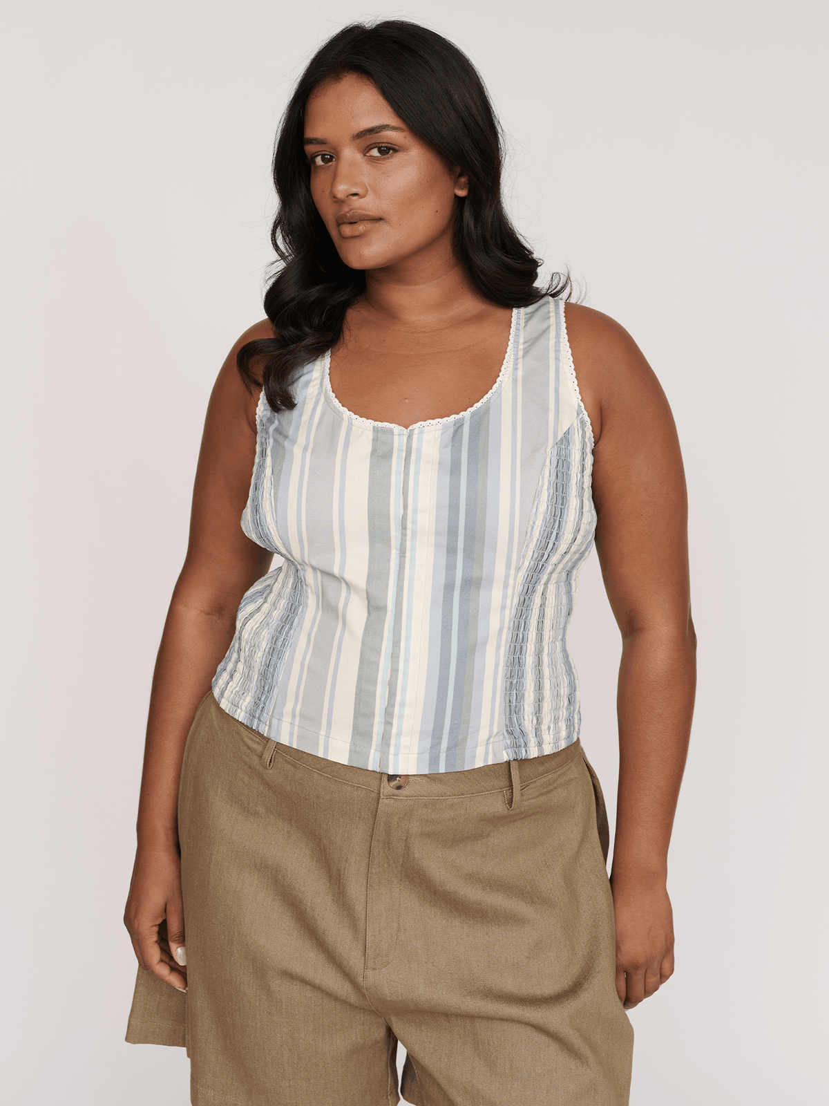 model:Sha wears size 18 and is 5’9”, collection-curve-tops, collection-sale-tops