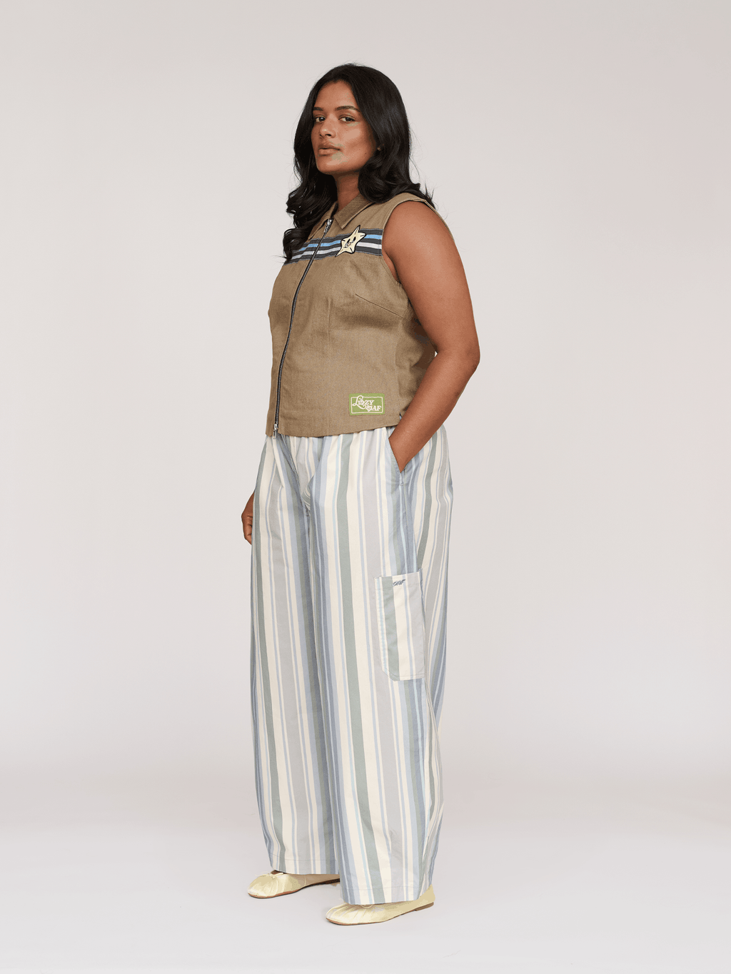 model:Sha wears size XXL and is 5’9”