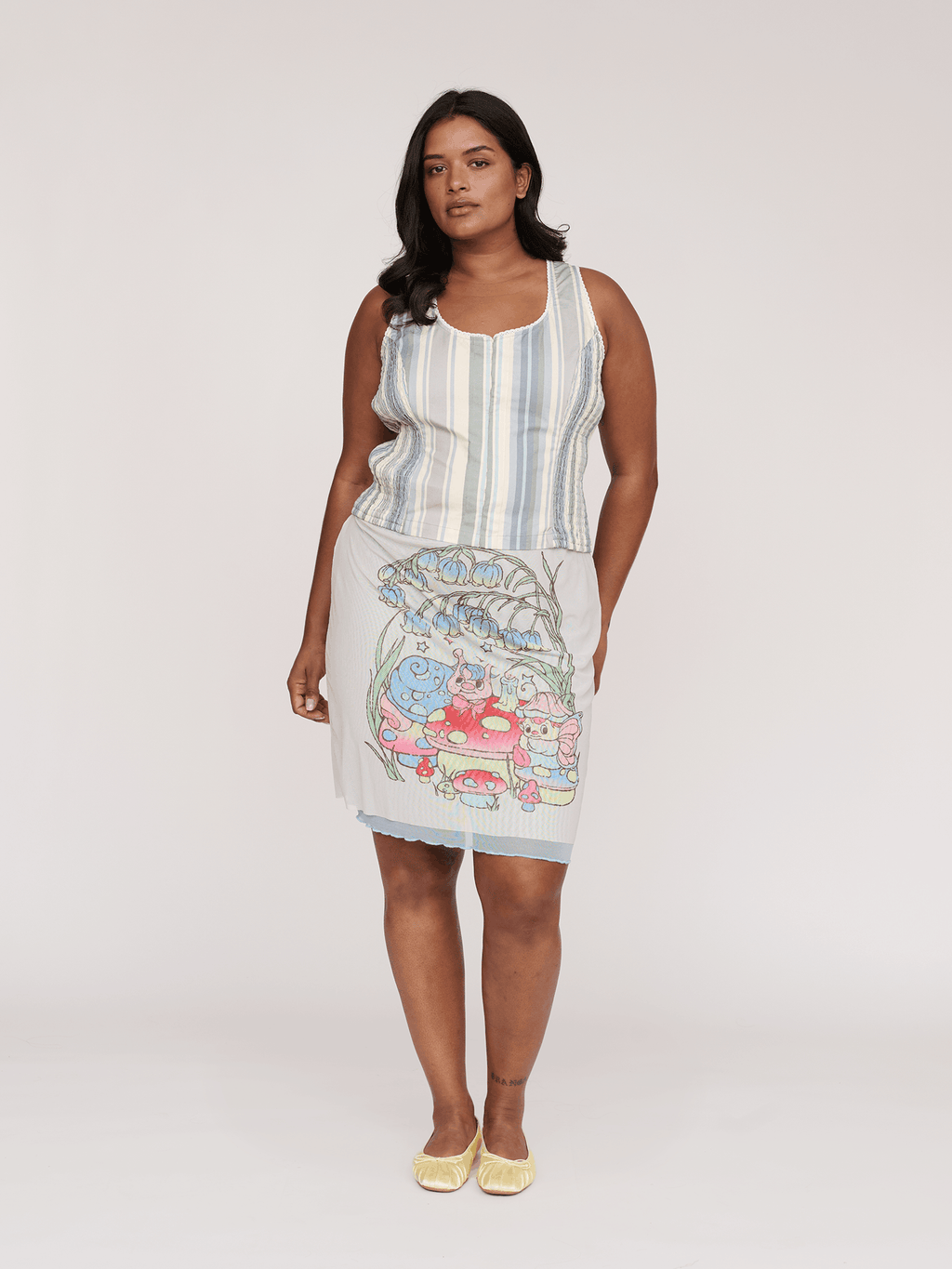 model:Sha wears size 18 and is 5’9”