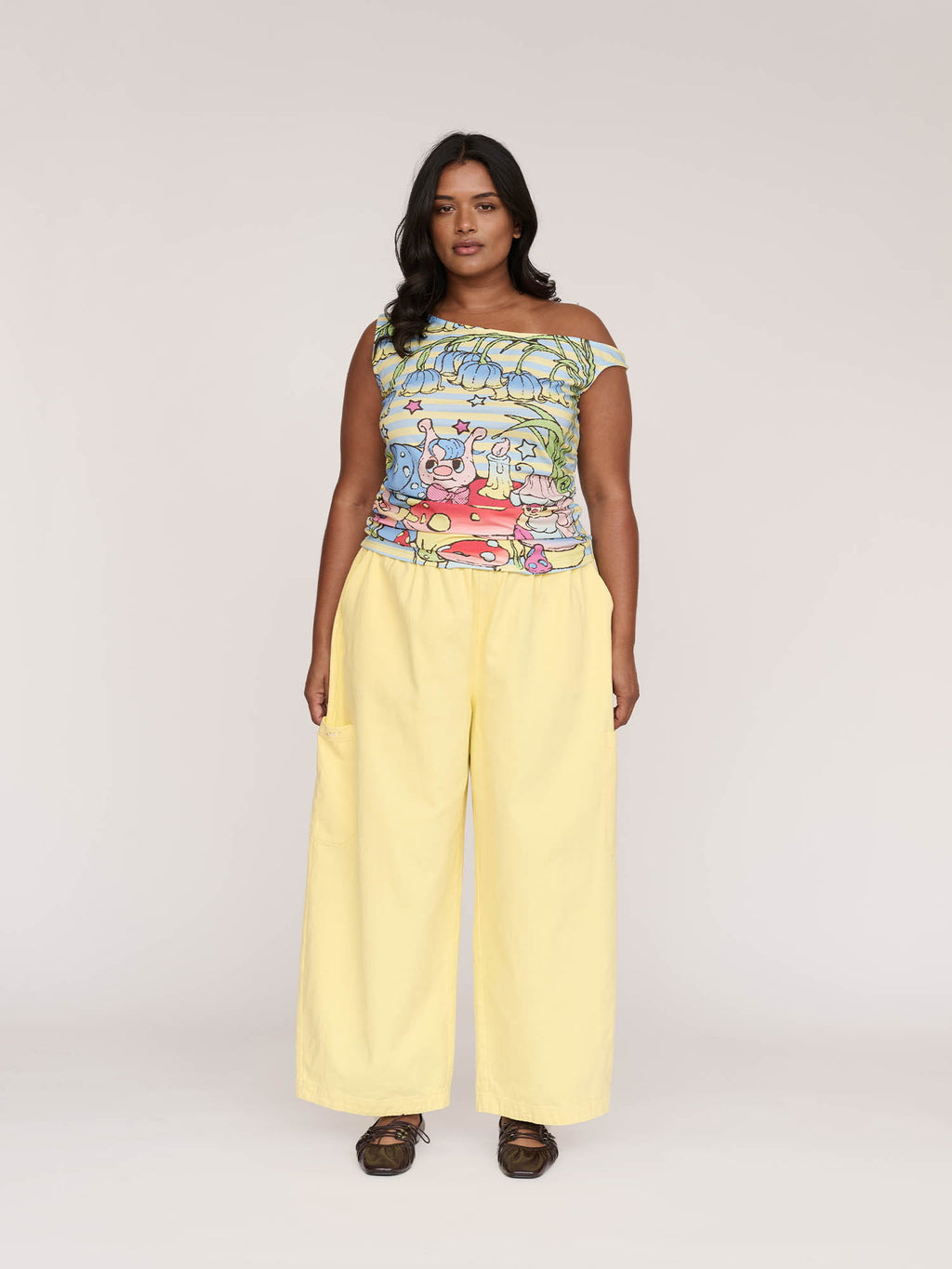 model:Sha wears size XXL and is 5’9”