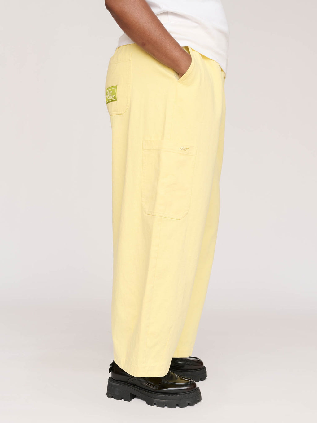 model:Sha wears size XXL and is 5’9”