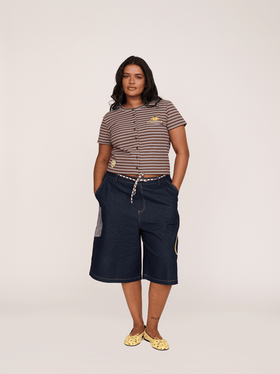 model:Sha wears size 38 and is 5’9”