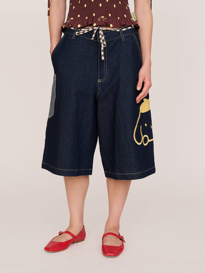 model:Jess wears size 26 and is 5’7”, 