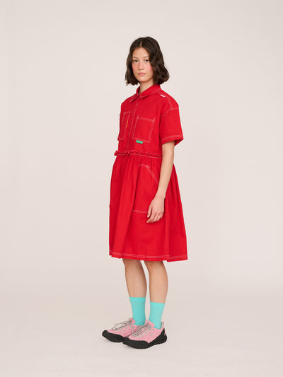 model:Jess wears size S and is 5’7”