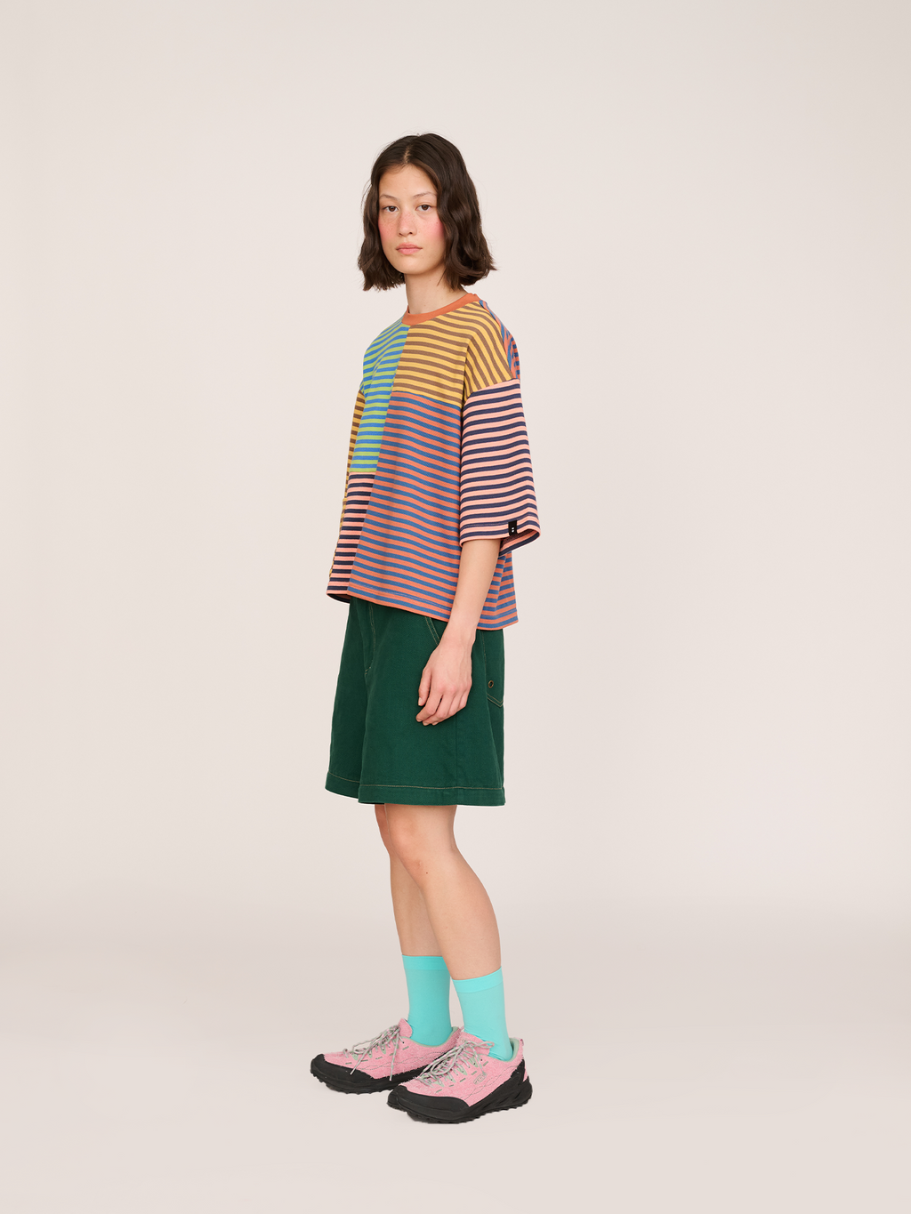 model:Jess wears size S and is 5’7”