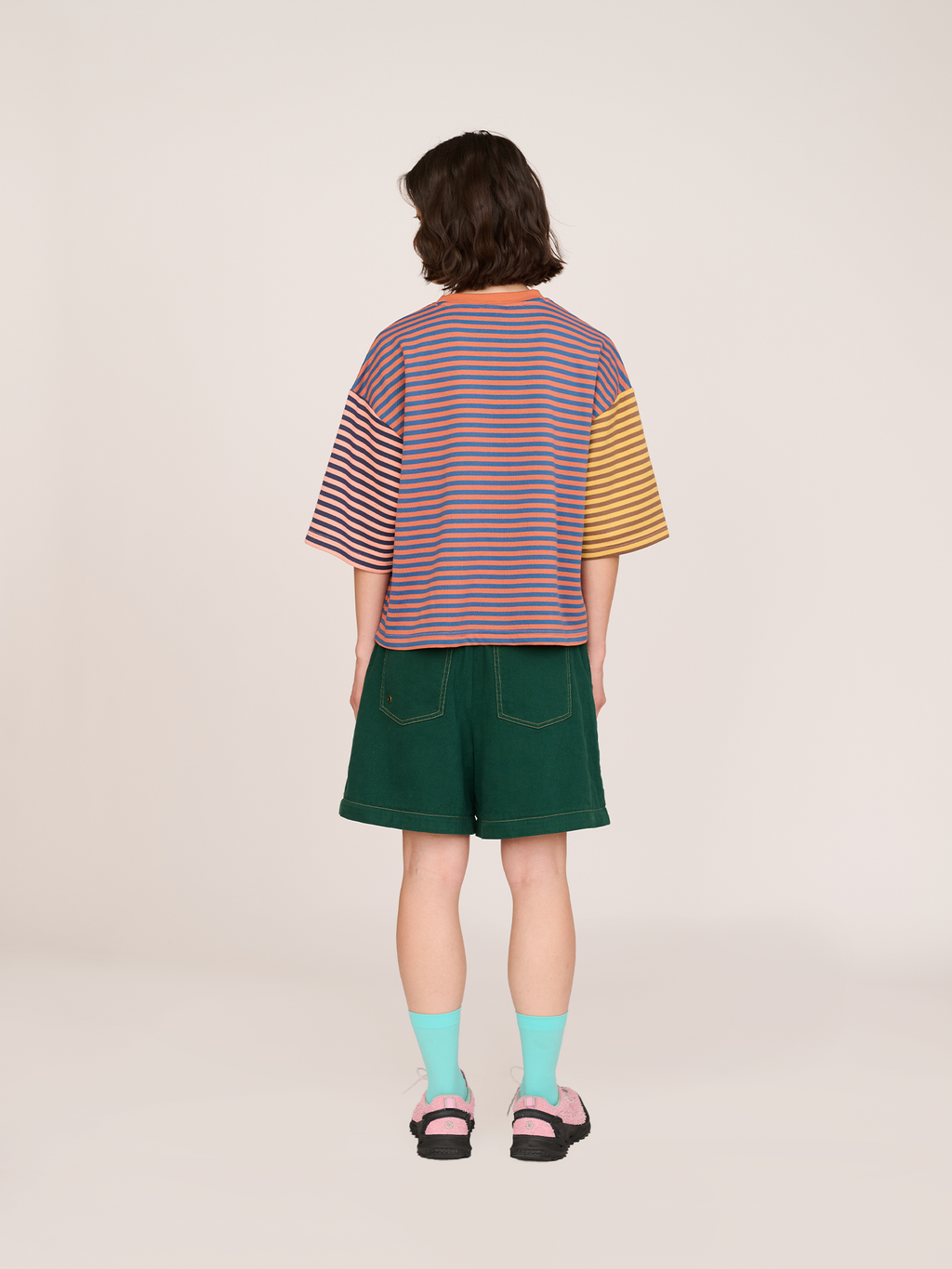 model:Jess wears size S and is 5’7”