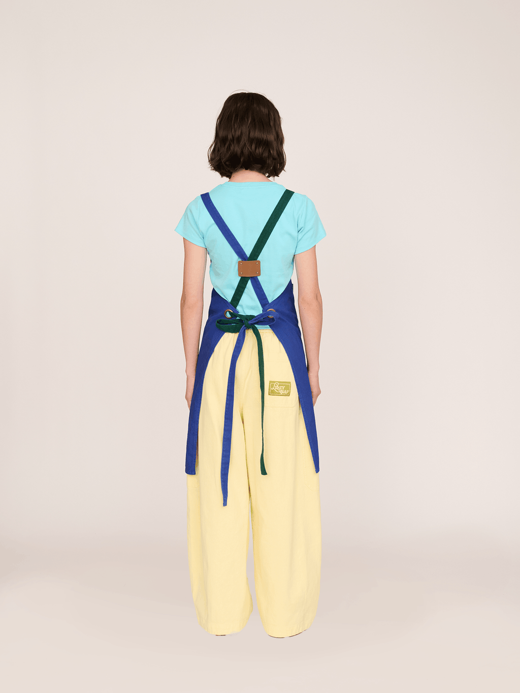 Do It Tomorrow Apron - Shipping From 04/08