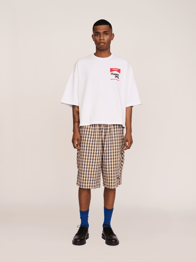 model:Paris wears size L and is 6’2”