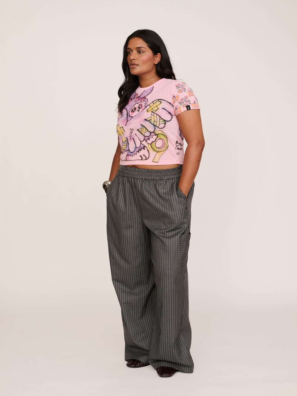 model:Sha wears size XXL and is 5’9”