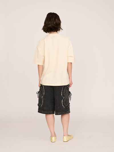 model:Jess wears size S and is 5’7