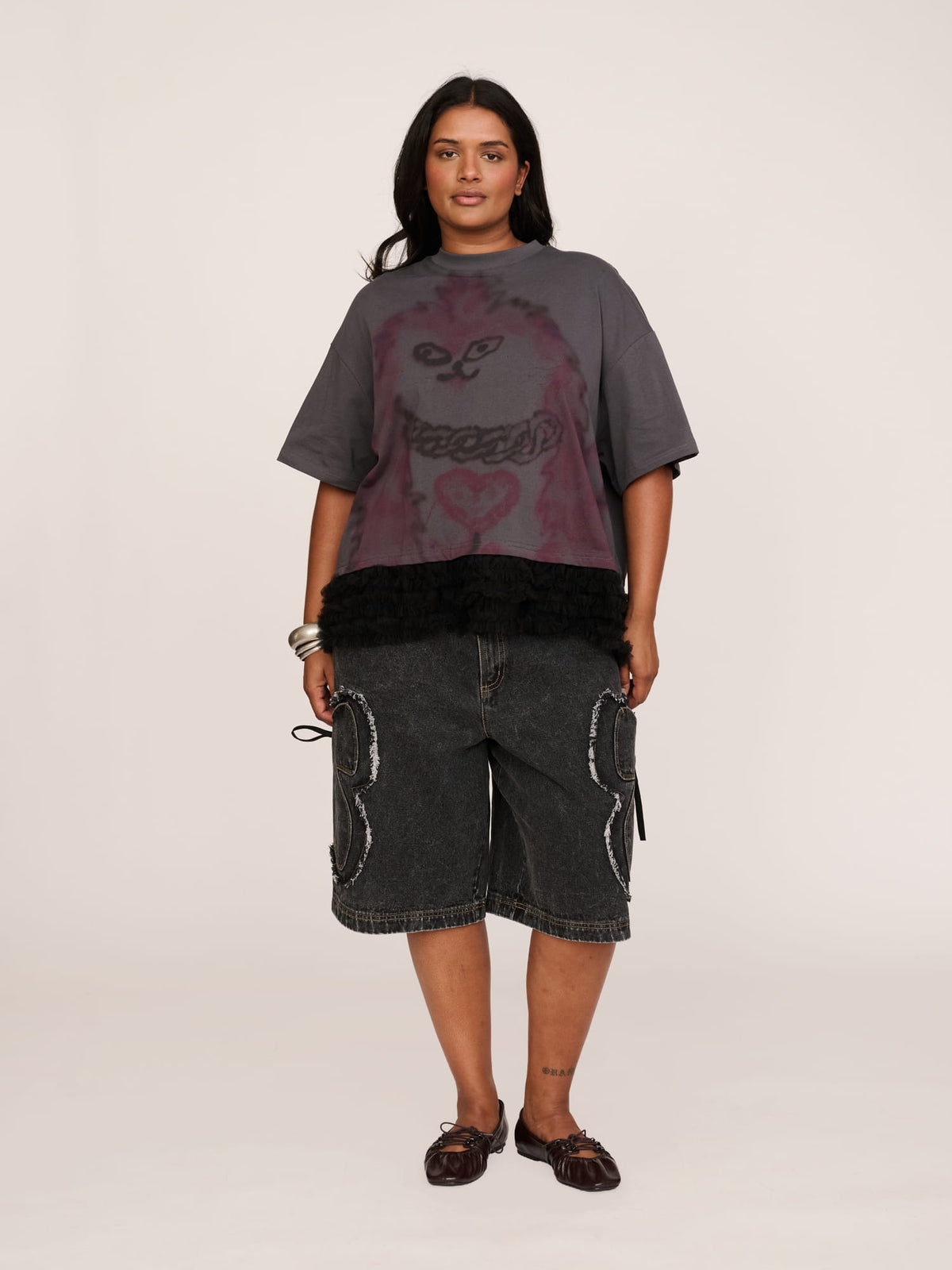model:Sha wears size XXL and is 5’9”