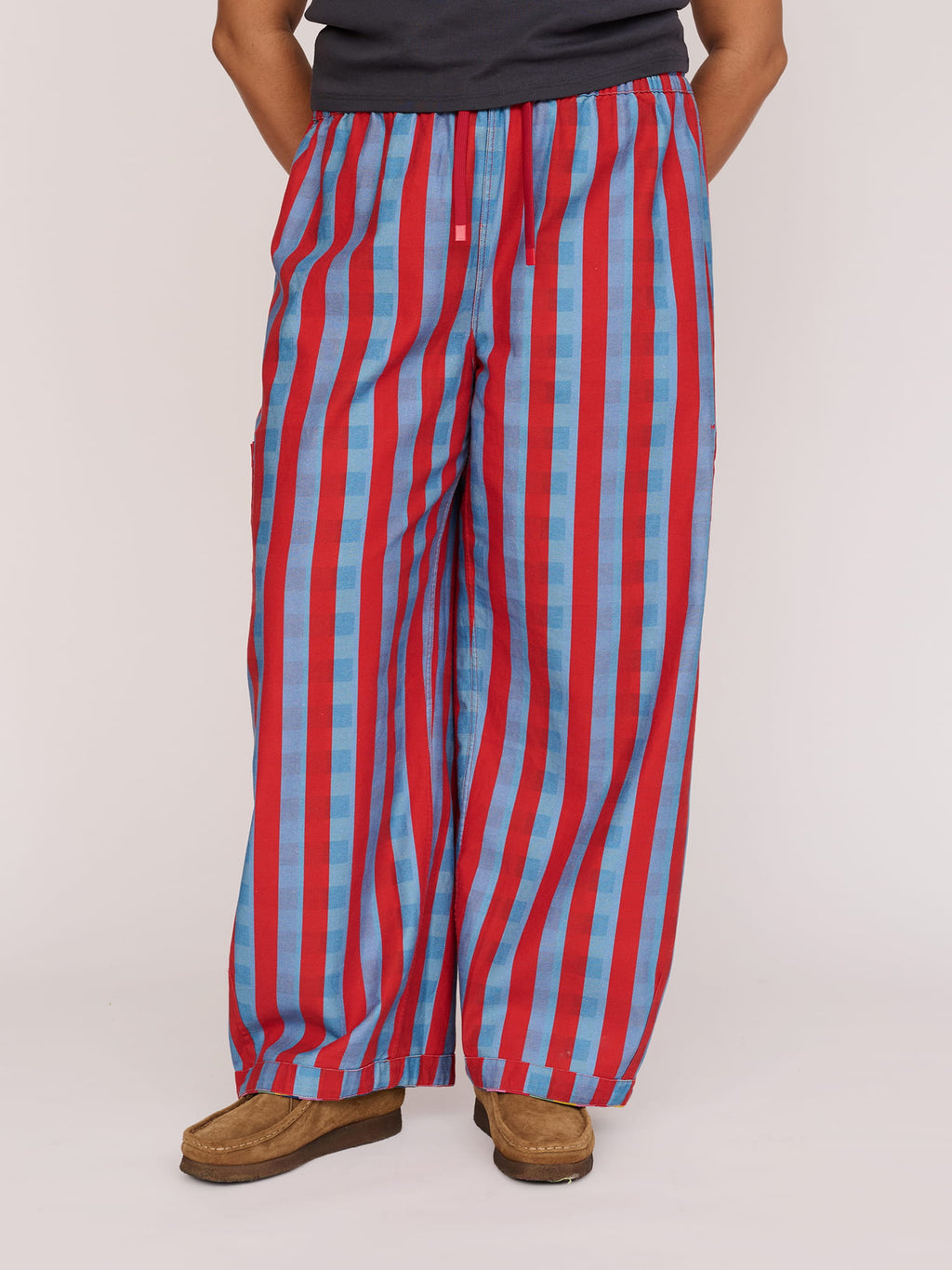 collection-curve, collection-curve-bottoms, model:Elena wears size XXL and is 5’10”
