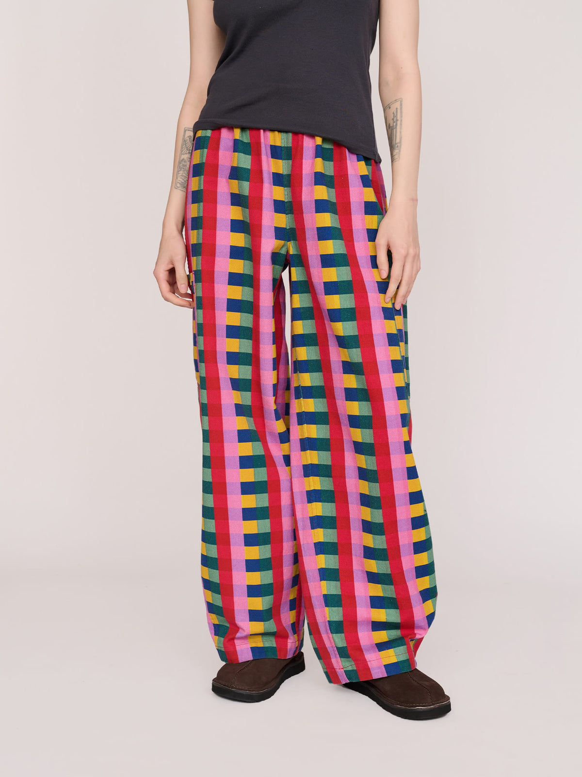 Collection-women-landing, collection-womens-trousers, model:Ines wears size S and is 5’8”, collection-womens-bottoms